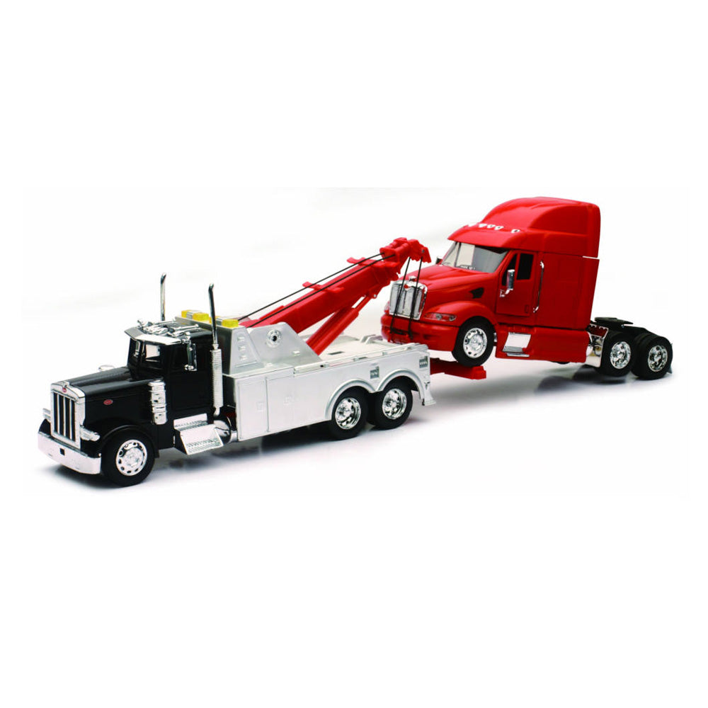 Peterbilt Tow Truck with Truck Cab