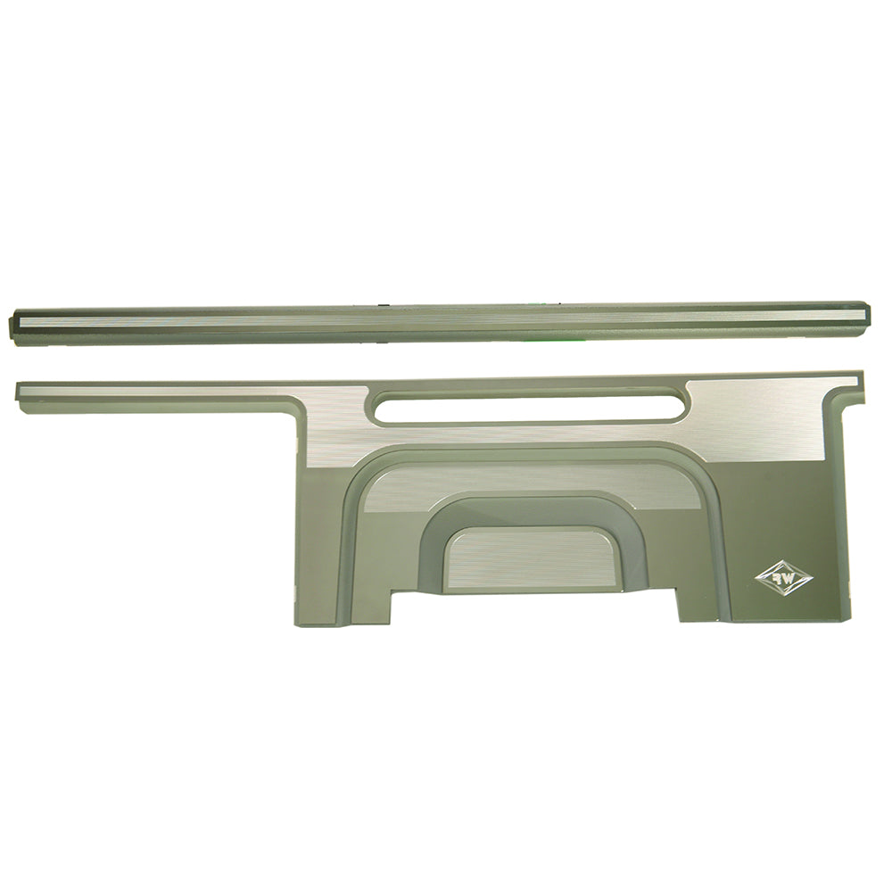 Peterbilt 2006+ Stainless Dash Panel Molding Trim