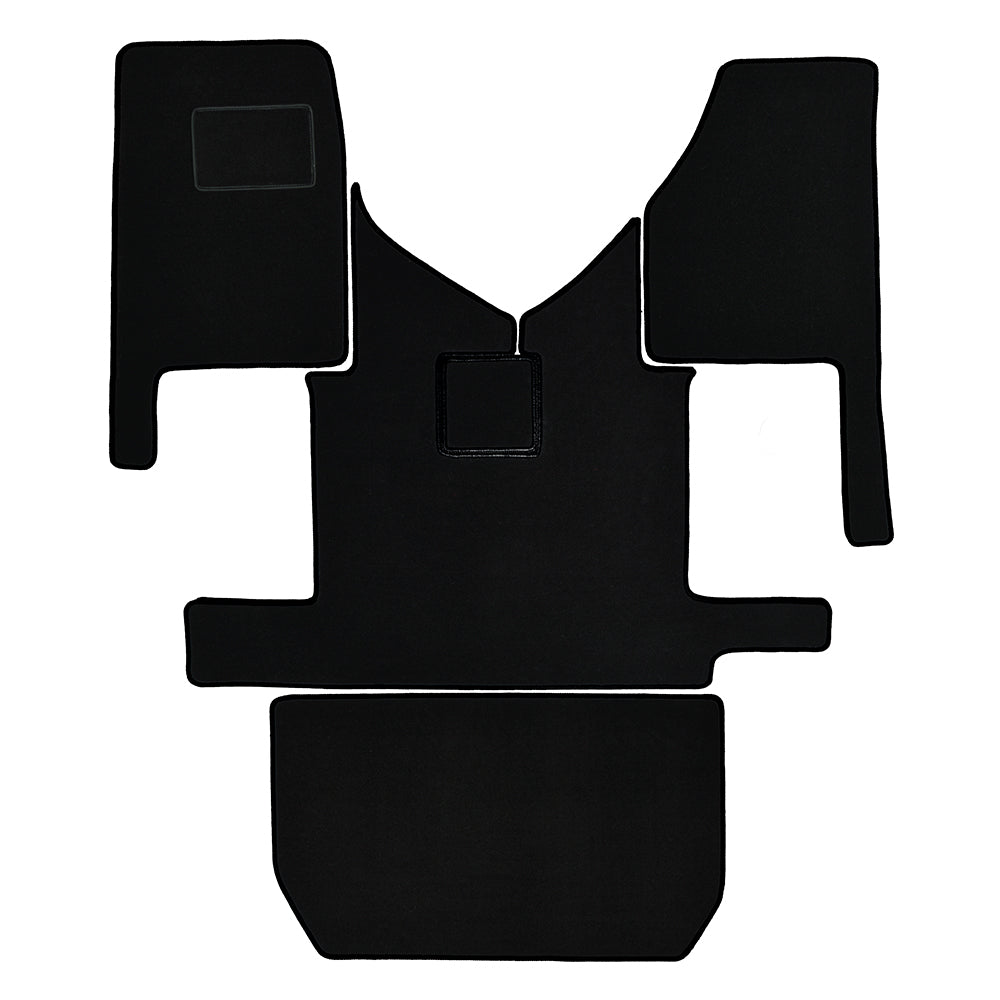 Freightliner Casc 2018+ Carpeted Floor Mat Sets
