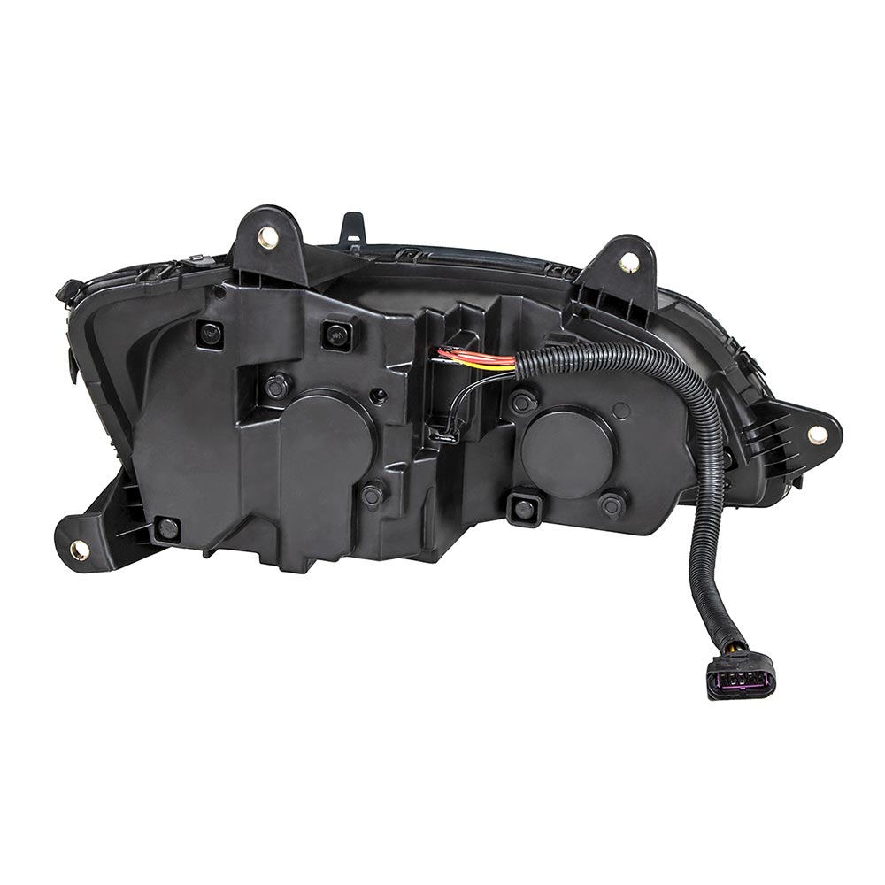 Kenworth T660 Blackout LED Headlight with LED Turn Signal