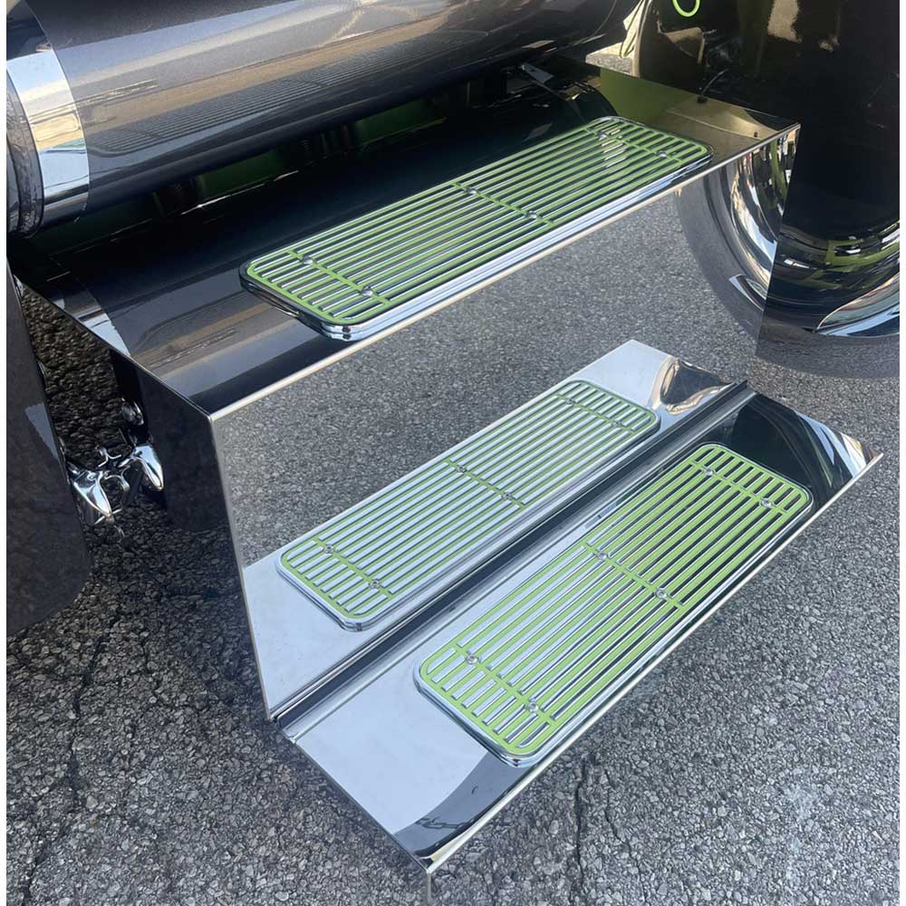 Peterbilt Stainless Steel Tool Box Slip Cover with Latches - Passenger Side
