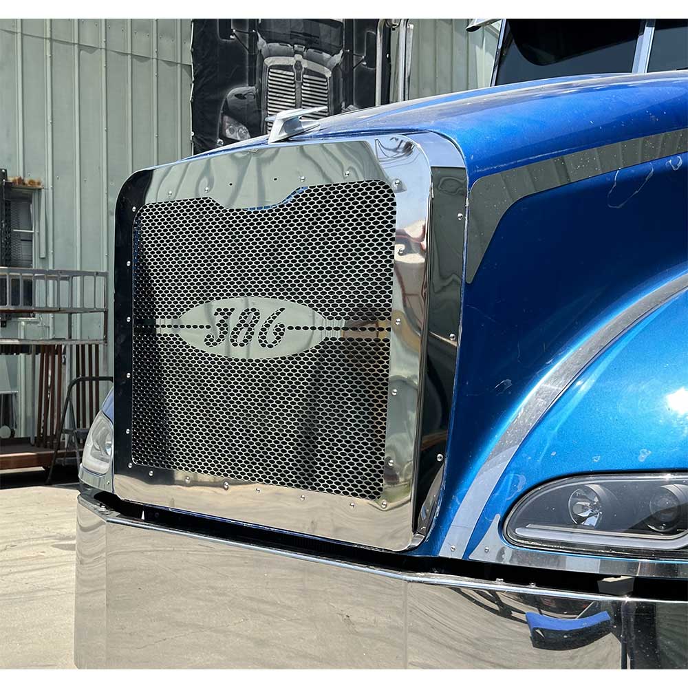 Peterbilt 386 Stainless Steel Grill Surround and Mesh with 386 Cut Out Kit
