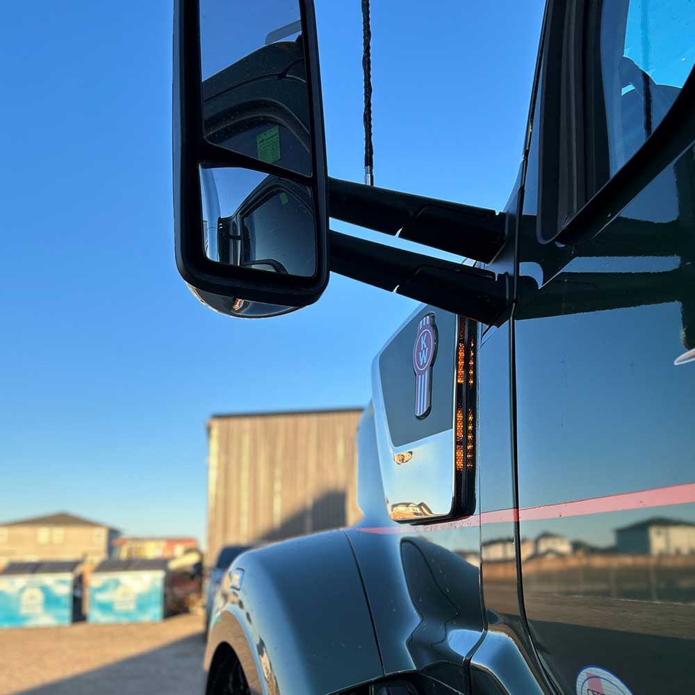 Kenworth W990 LED Air Intake Light Bars