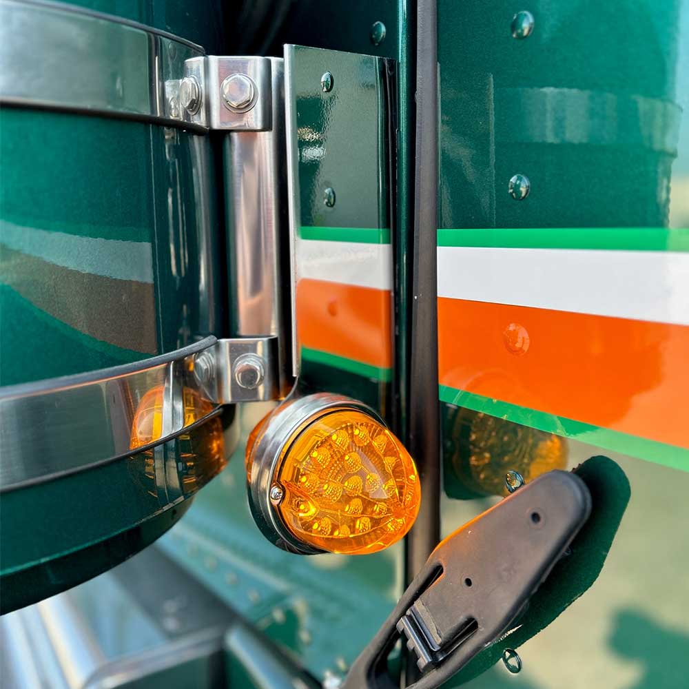 Peterbilt 379, 389 Amber LED Watermelon Double Face Air Cleaner Short Version Light Bar