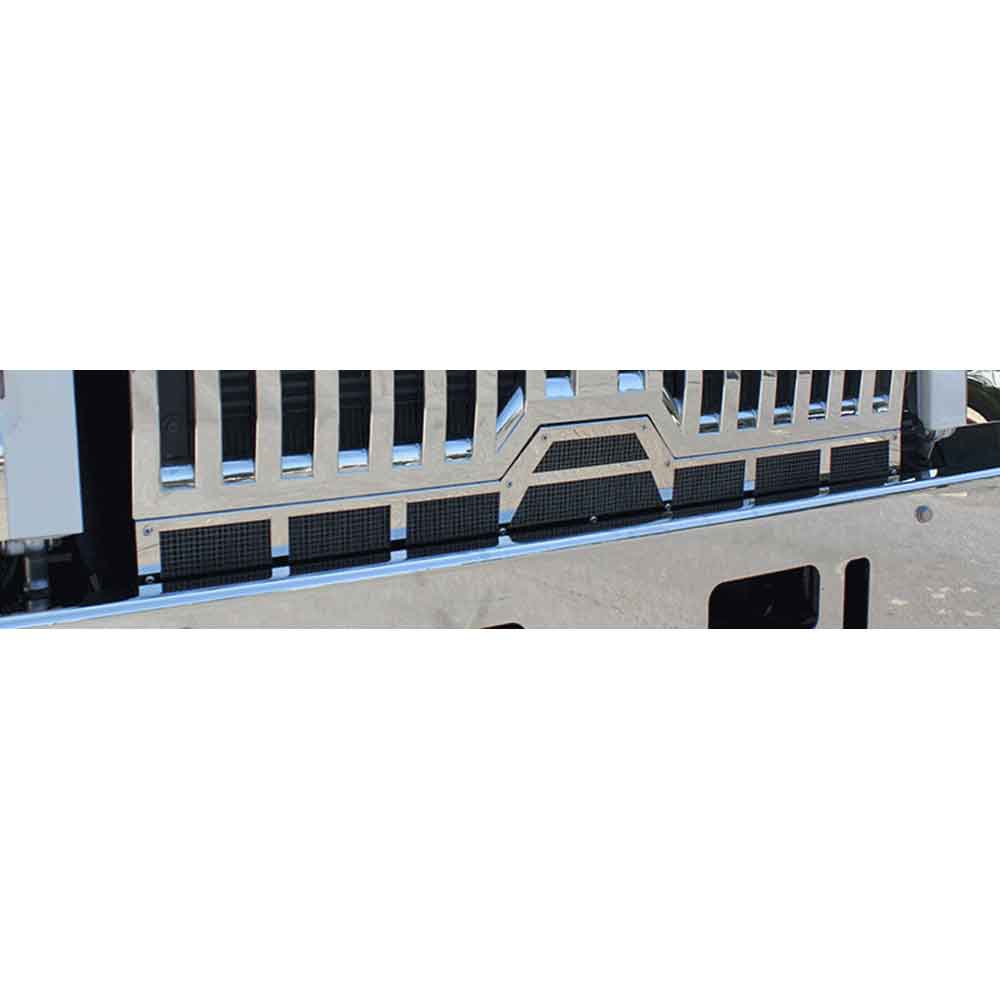 Western Star 4700 SF Lower Radiator Guard