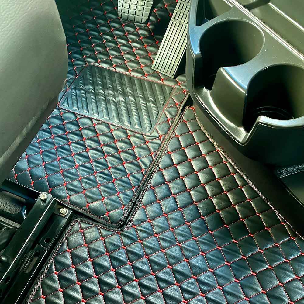Freightliner Cascadia 126 New Gen 2017+ Five Piece Black Leather with Diamond Design Floor Mat Set