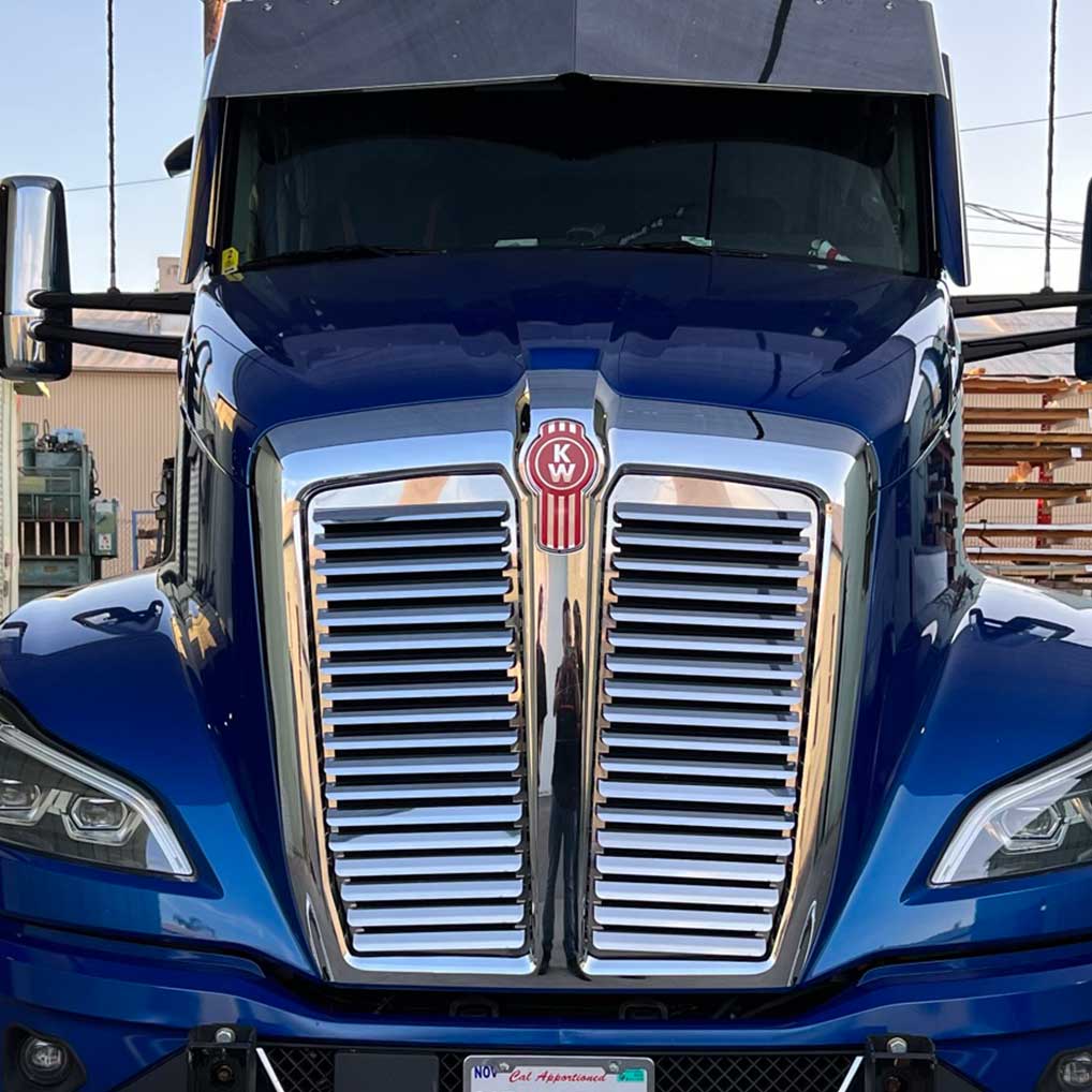 Kenworth T680 2021-2024 Stainless Hood Grill with 18 Louvers Per Side