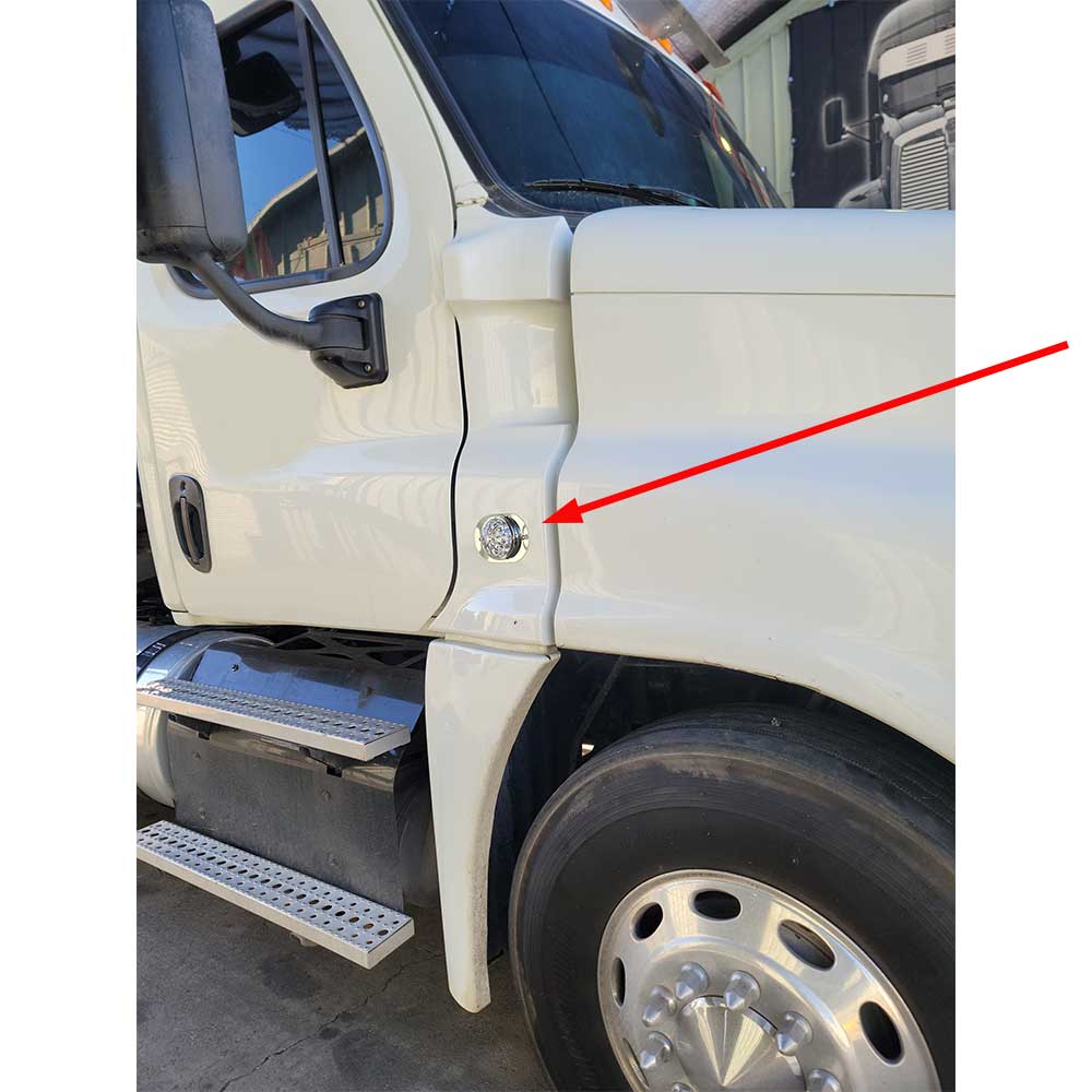 Freightliner Cascadia Turn Signal Bracket for Watermelon Lights