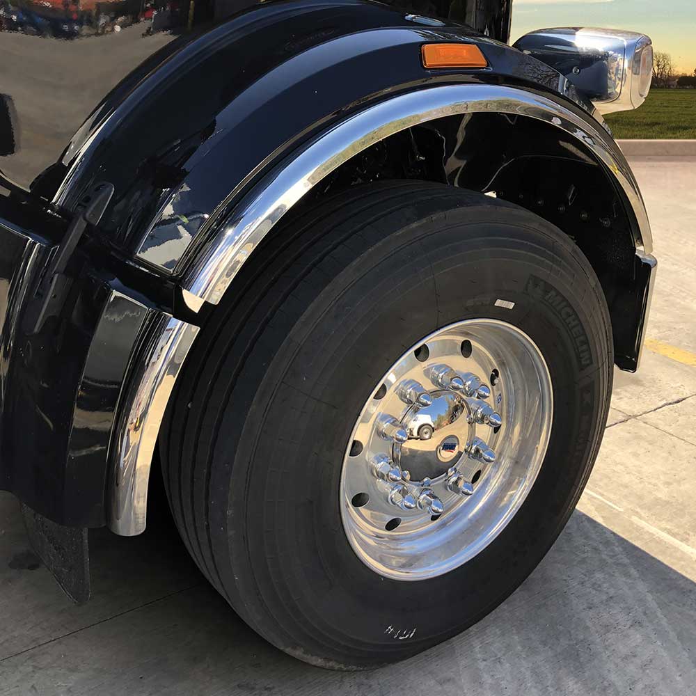 Peterbilt 567 Set Back Models Stainless Steel Fenderettes