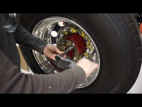 Twist & Lock Aero Wheel Covers, Polished Stainless for Dual Wheel Axles 4PK