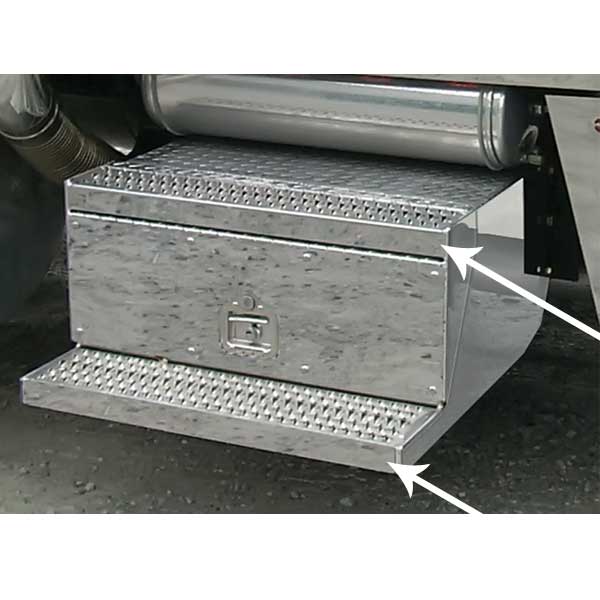 Peterbilt 379 Battery or Toolbox Step Trim