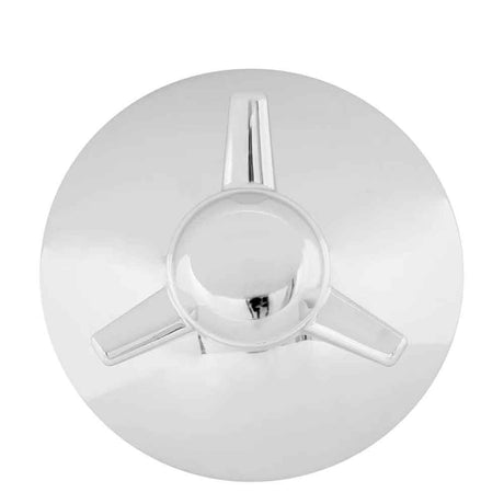 Chrome right hand spinner front hubcap 7/16" lip, close-up