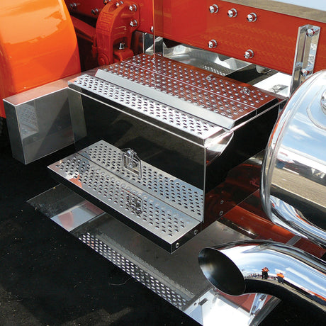 Peterbilt 30"L stainless cab entry tool box, close-up