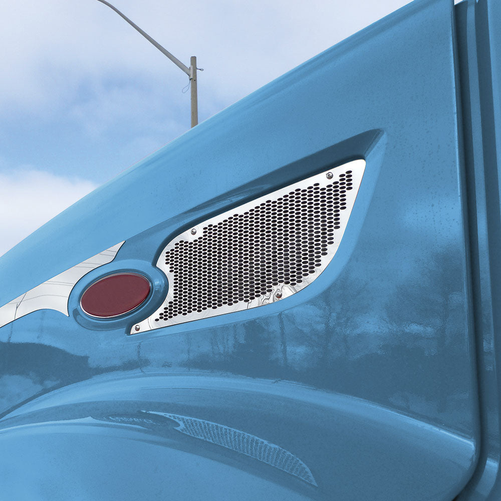 Peterbilt 579 Air Intake Punched Grill