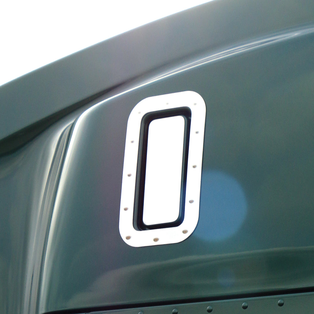 Kenworth T680, T880 Upper Sleeper Vent Cover and Surround