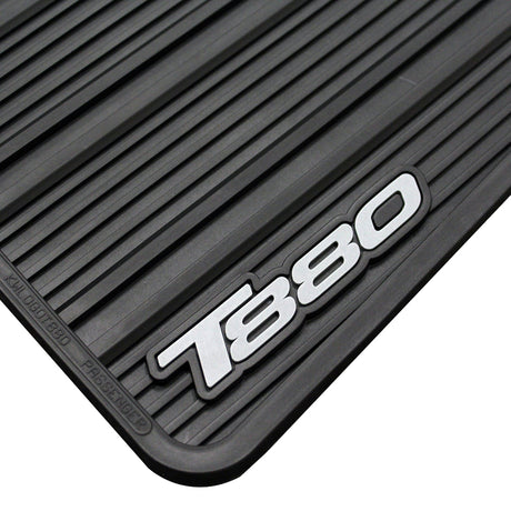 Close-up of Kenworth T880 floor mats