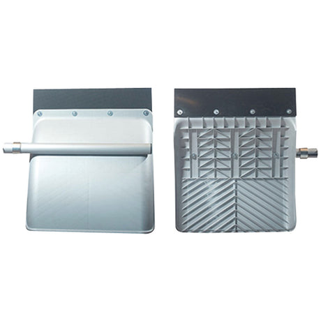 27" Anti-spray quarter fenders, close-up