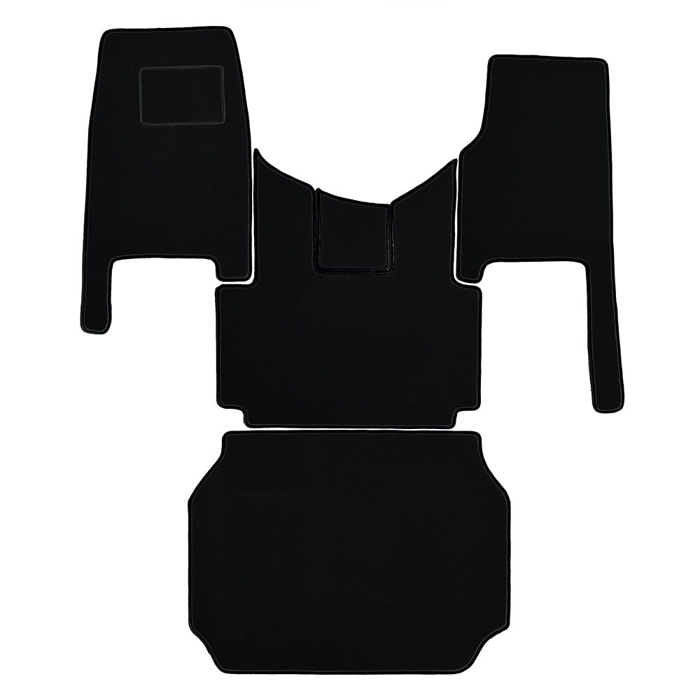 Freightliner Casc 08-17 Carpeted Floor Mat Sets