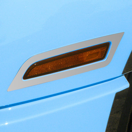Volvo VNL fender signal light trim for semi trucks
