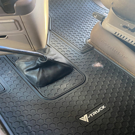 Freightliner Columbia, Century, Coronado floor mats, close-up