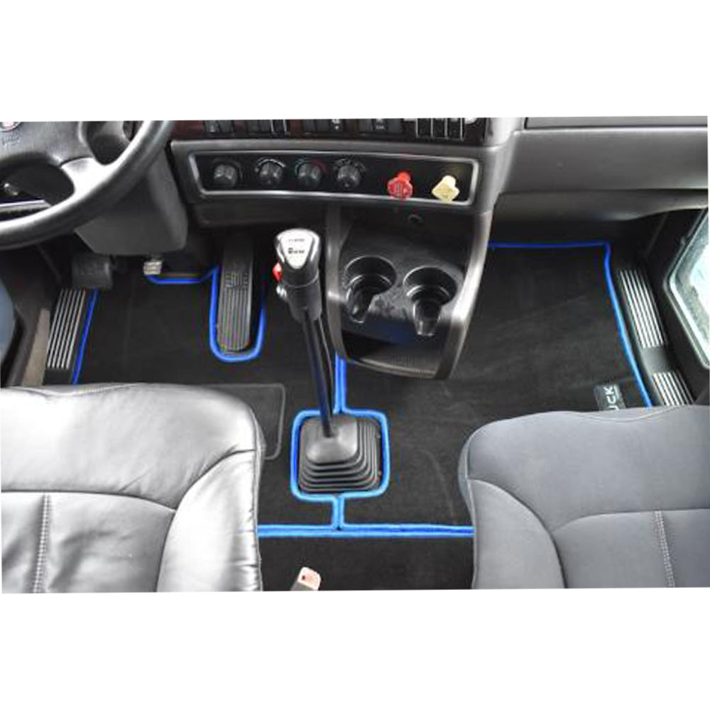 Kenworth Carpeted Floor Mat Set