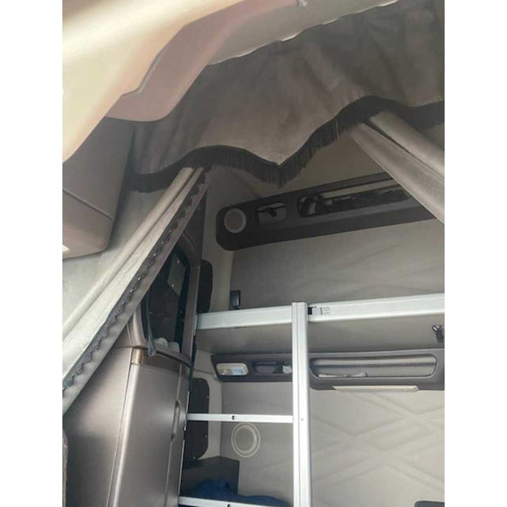 Volvo 670, 780 Sleeper 4 Piece Curtain Set "“ Gray