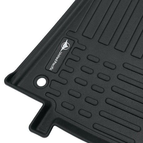 RigGear floor mat set for Kenworth, closer view