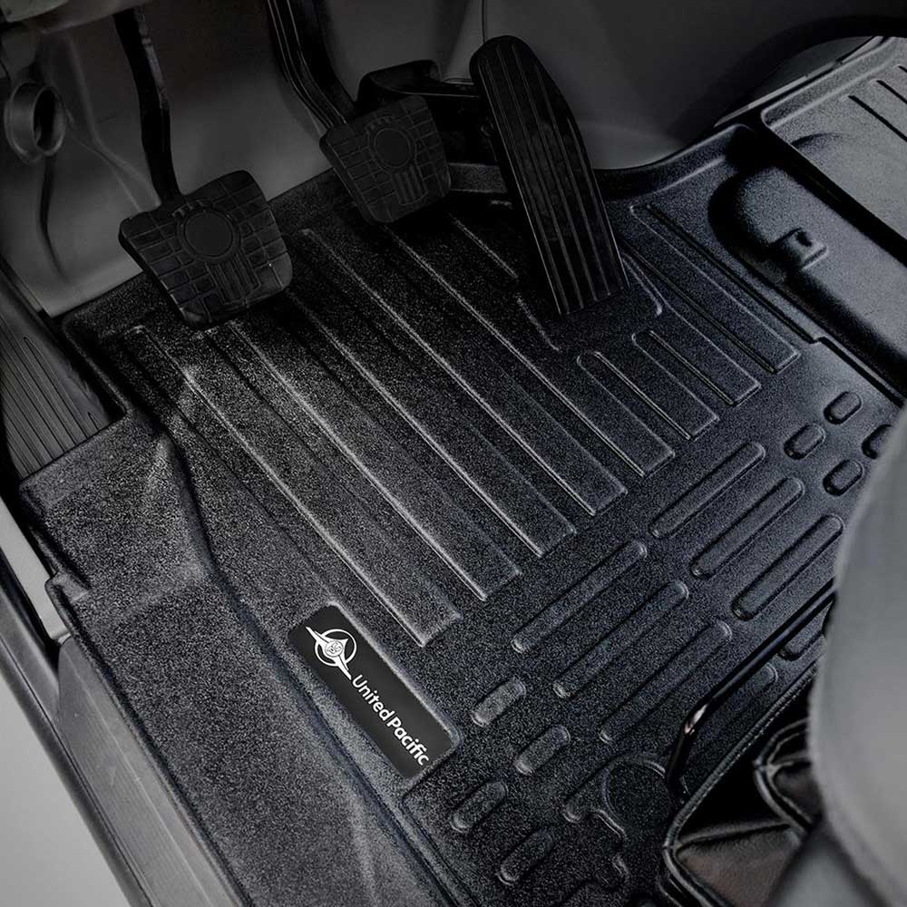 RigGear Floor Mat Set For Peterbilt and Kenworth Models