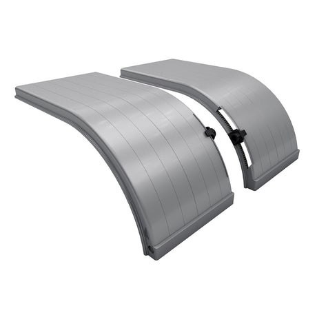 Spray master SRX-22 half tandem fenders with SlideTrax, close-up