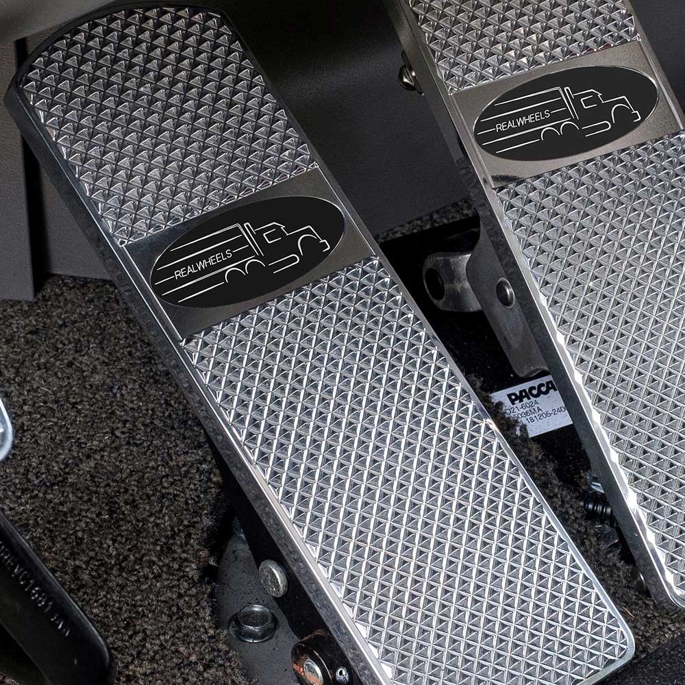 Peterbilt 567,579,587, 589 2014+ Classic Diamond Smaller Pyramid Cut Polished Billet Pedals