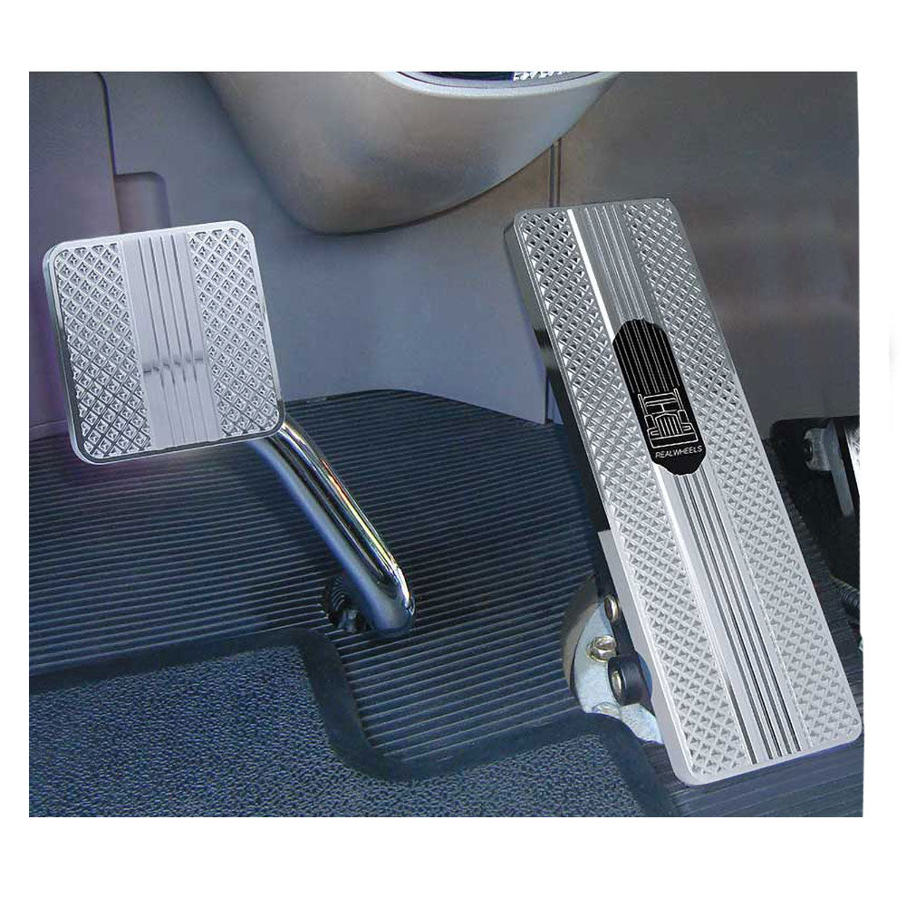 Kenworth Classic Diamond Smaller Pyramid Cut Polished Billet Pedals