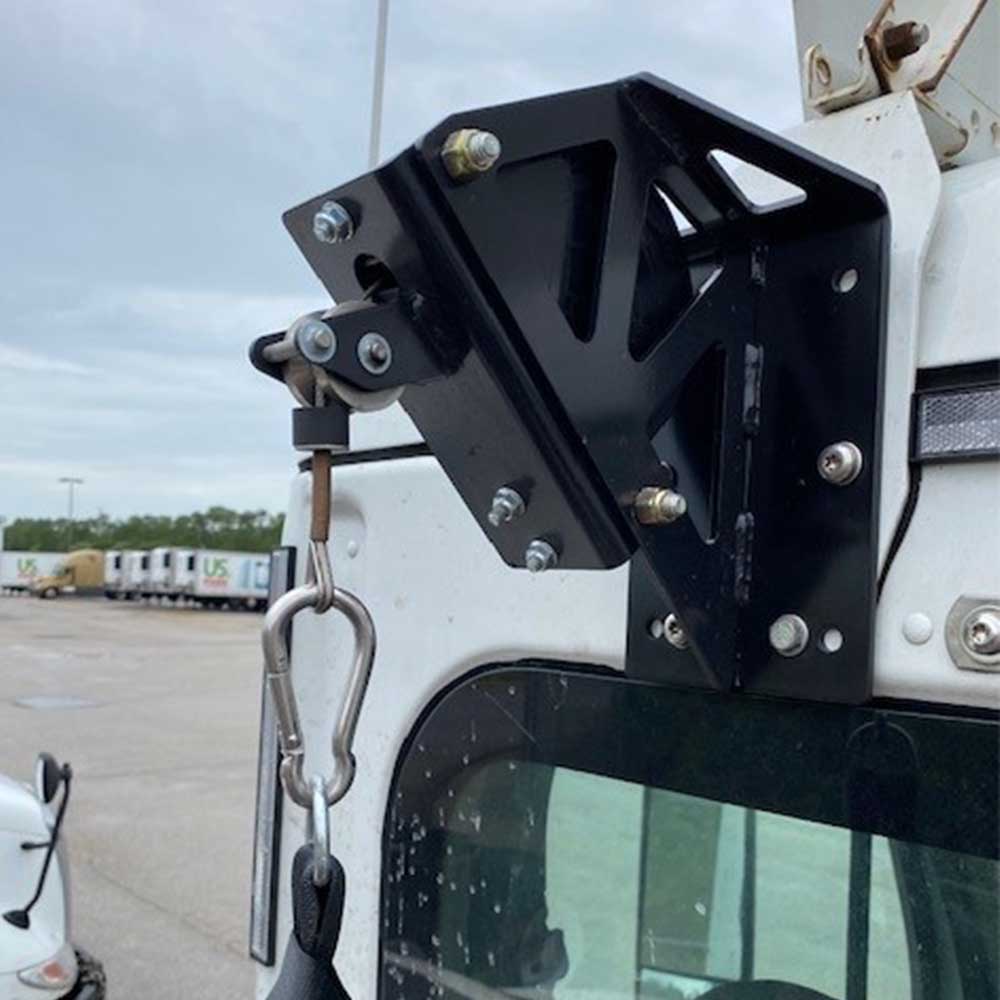 EZ Claw Versa Short Mount Bracket