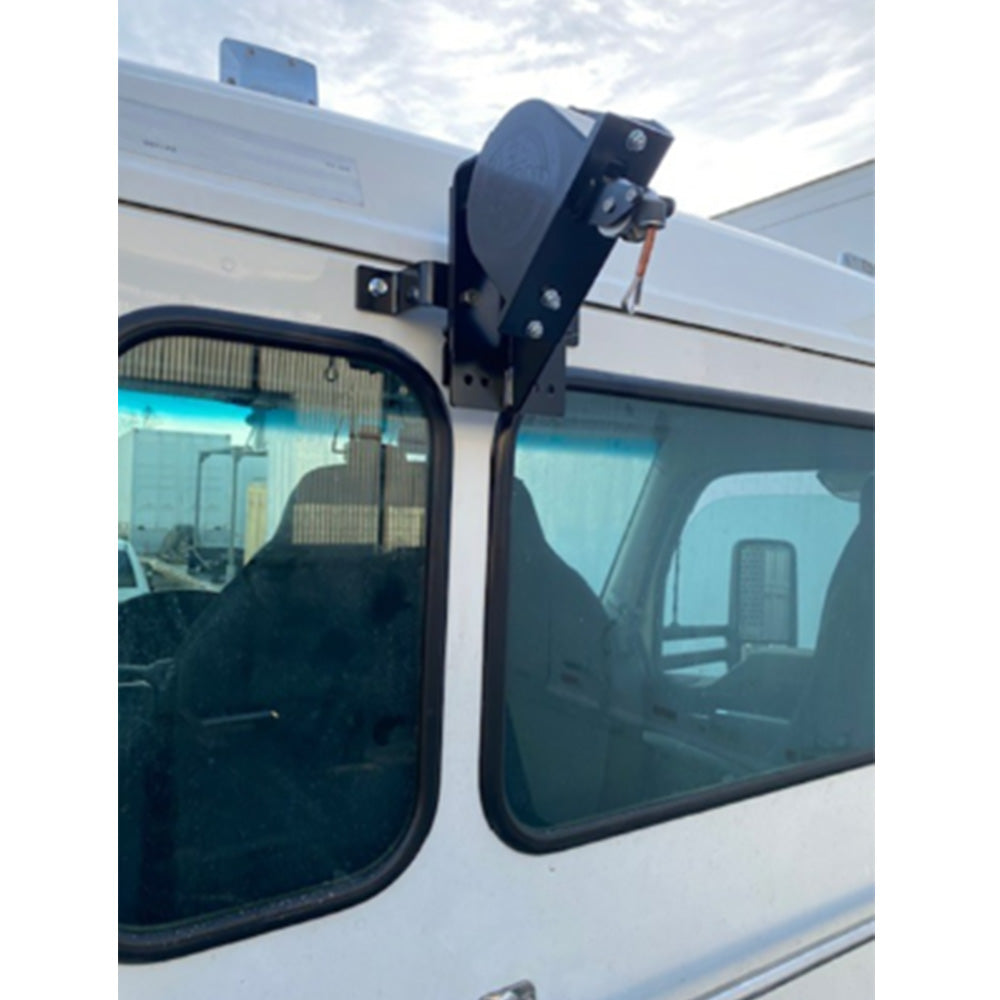 EZ Claw Peterbilt and Kenworth Adapter Bracket