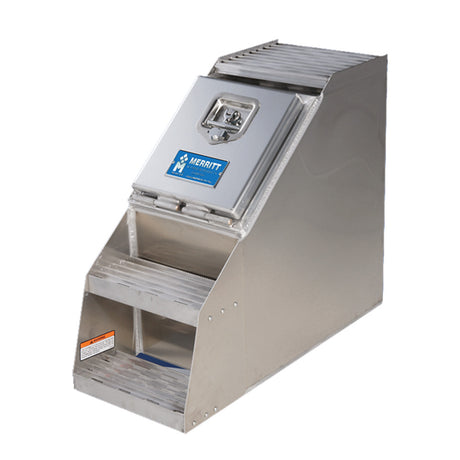 30"L X 23.5"H x 28.5"D smooth door saddle box with steps