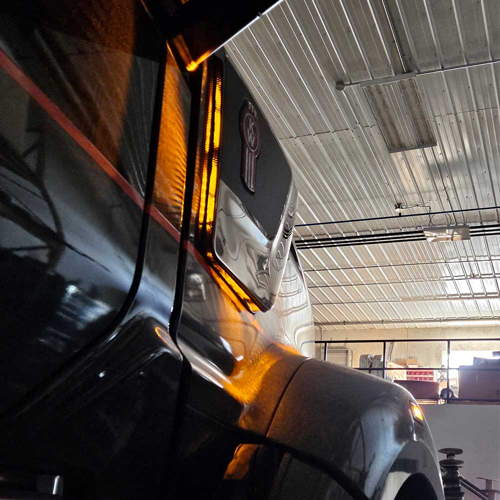 Kenworth W990 LED Air Intake Light Bars