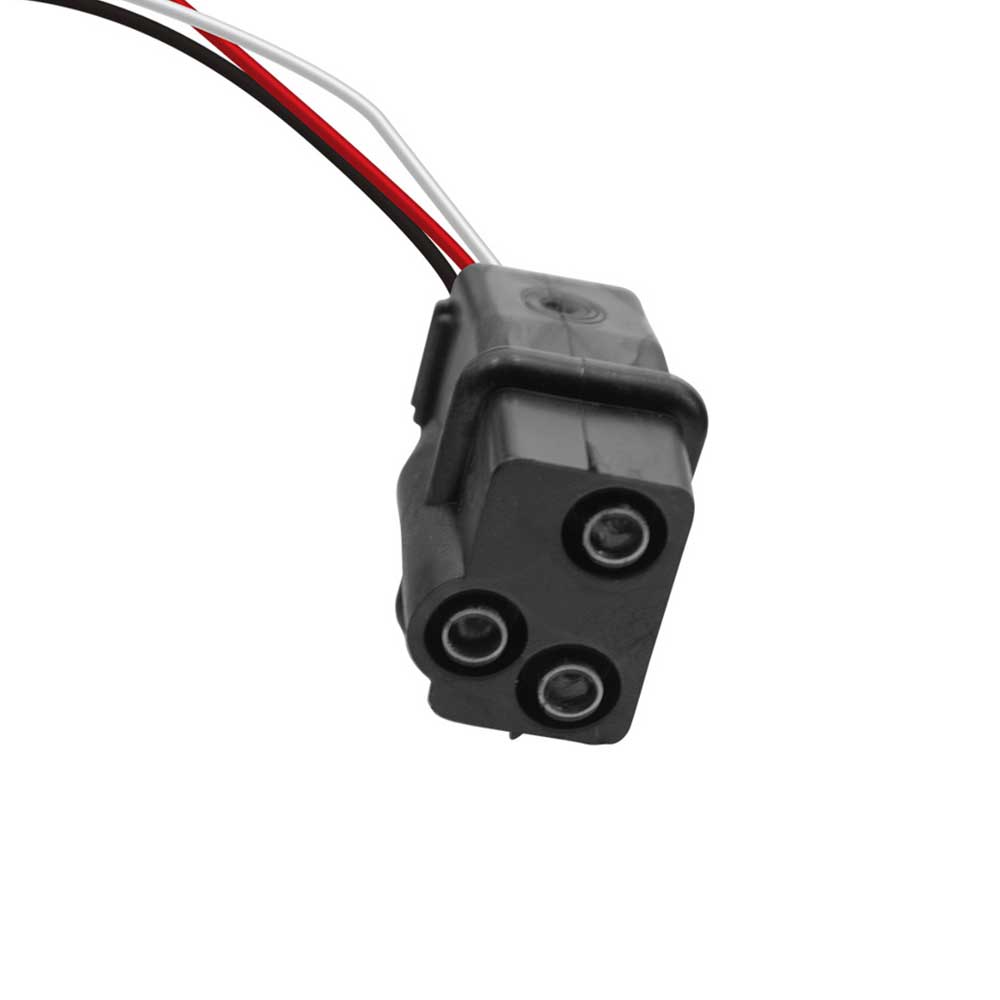 3-Pin to 3-Prong Light Adaptor 6"L Pigtail - 10 Pack