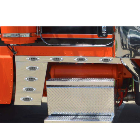 Peterbilt 389 2011 to 2017 extended cab and cowl set with amber P1 lights - 3" wide, close-up