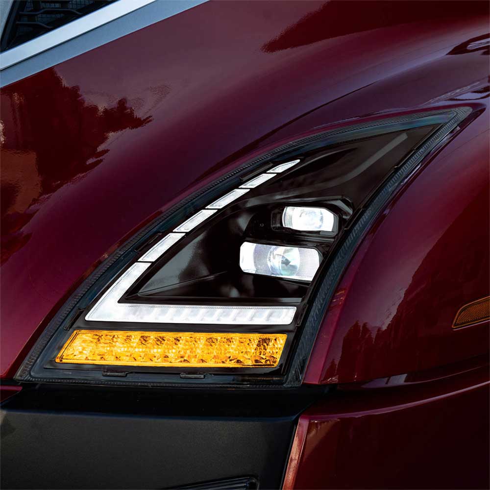 Volvo VNL 2018+ Black LED Headlight with Switchable Sequential Turn Signal