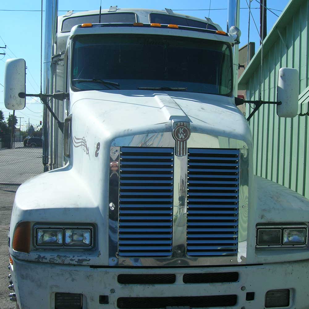 SS Hood Grill with 18 Louvers Per Side 1986 - 2007 Kenworth T600