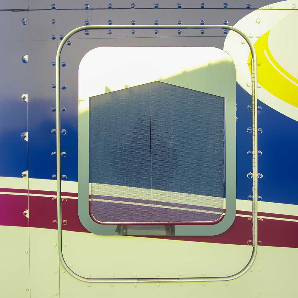 8"-5" SS Chop Top Surround Sleeper Window 1982-2024 KW T600, T660, T800, W900, W990