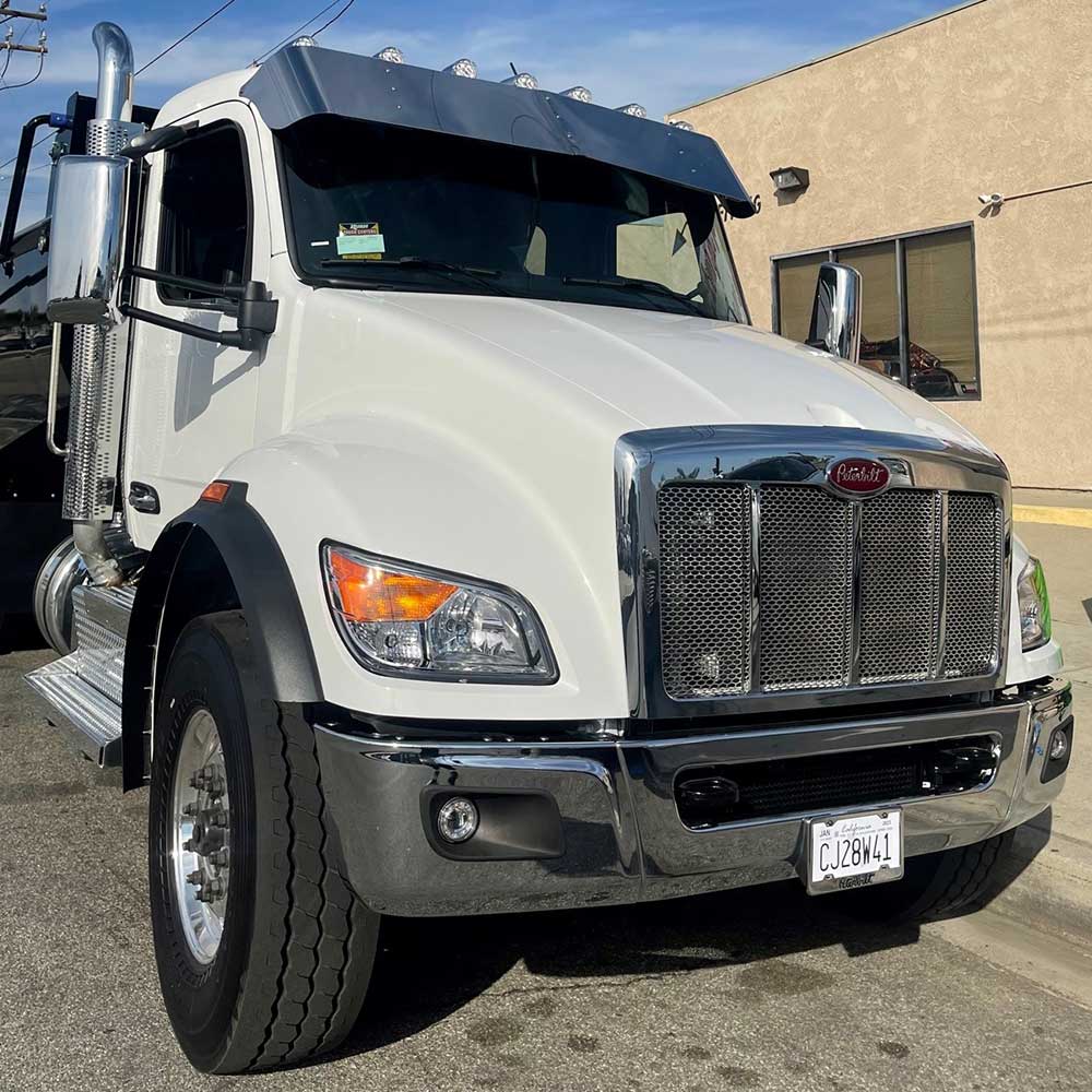 14" SS Drop Visor Peterbilt 579, 567 Daycab without Factory Visor