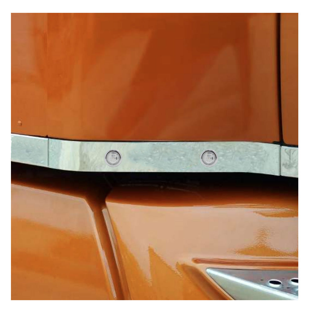 Kenworth T680, T880 3/4" Exhaust Filler Panel