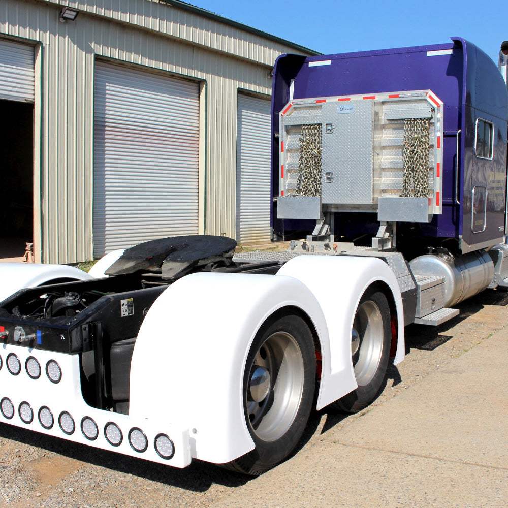 Close-up of low Cut Dbl Hump Rear Gan
