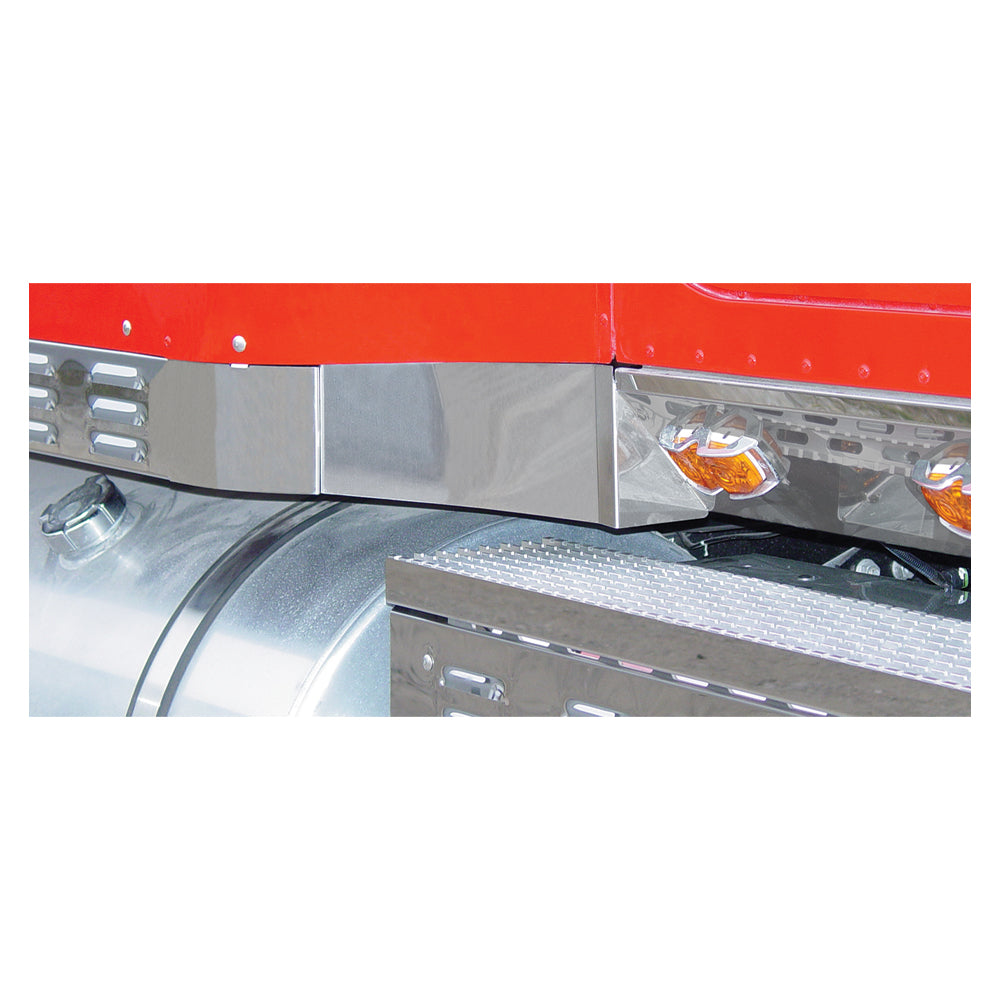 INTL Angle Under Cab-to-Sleeper Filler Trim