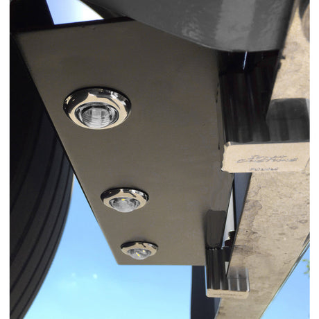 Close-up of 16FT Under glow kit for single frame installation - amber/green leds