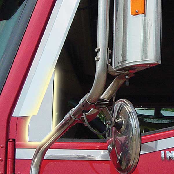 International i-Model Front Side Window Trim