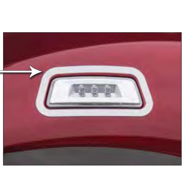 Kenworth T680, T880 Fender Side Marker Trim PR